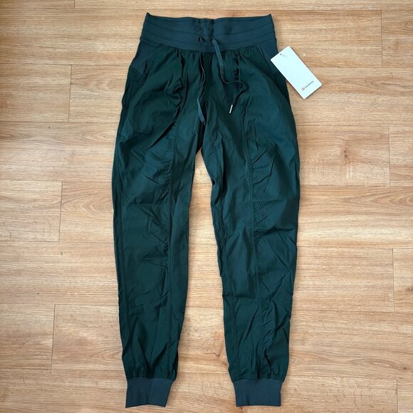 Lululemon Athletic Dance Studio Mid Rise Jogger Legacy Green NWT Women’s Sz 4 - Picture 1 of 8